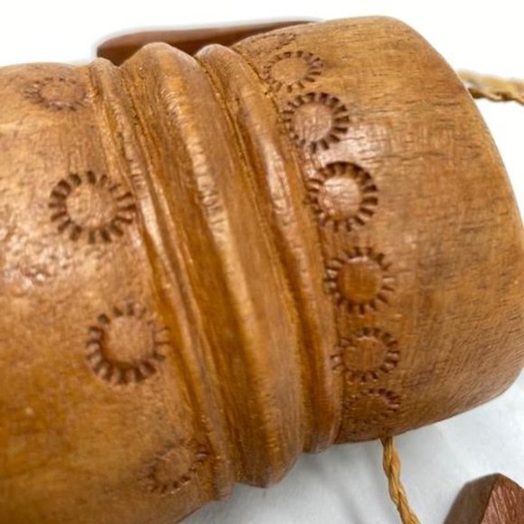 Unique Old Primitive Hand Carved Wooden Cow Goat Bell - Picture 9 of 10